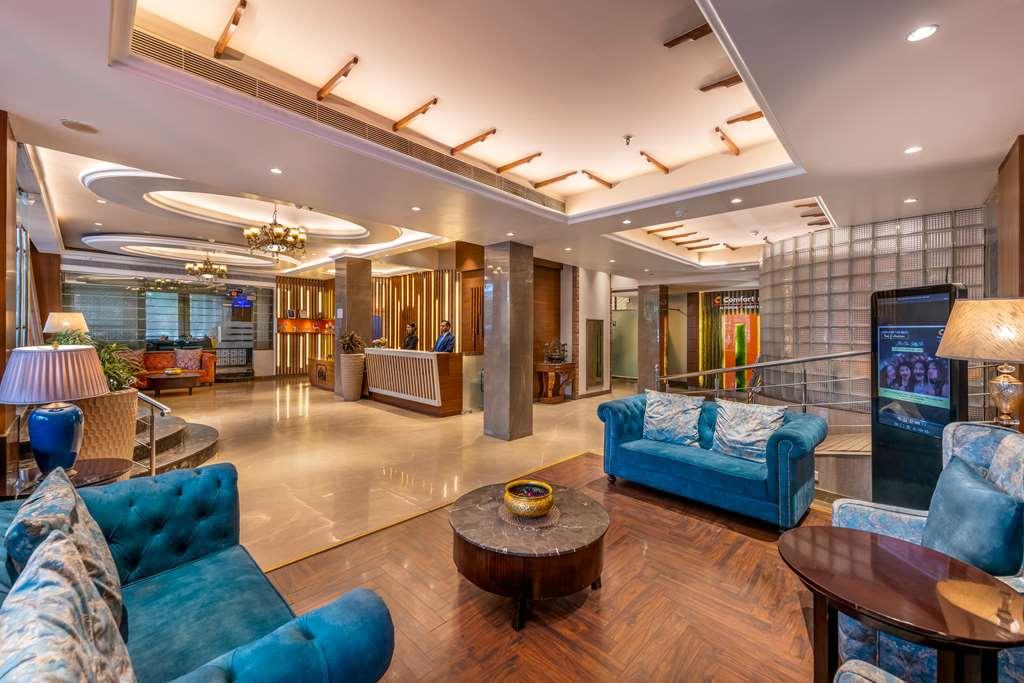 Comfort Inn Alstonia Amritsar Interior foto